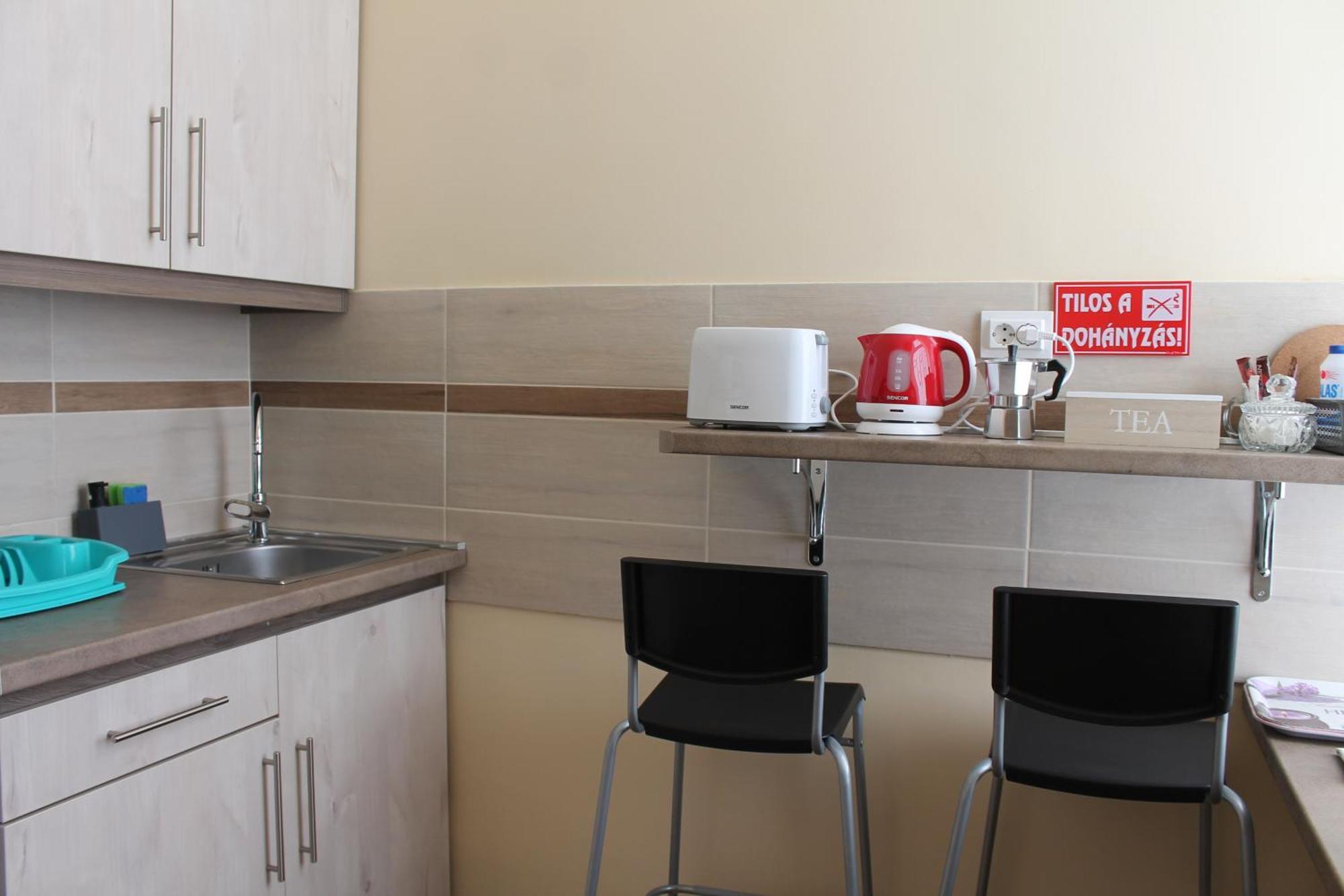 Dolce Vita Apartman Debreţin Exterior foto