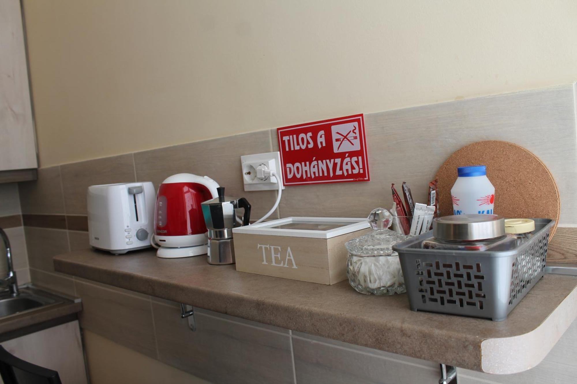 Dolce Vita Apartman Debreţin Exterior foto