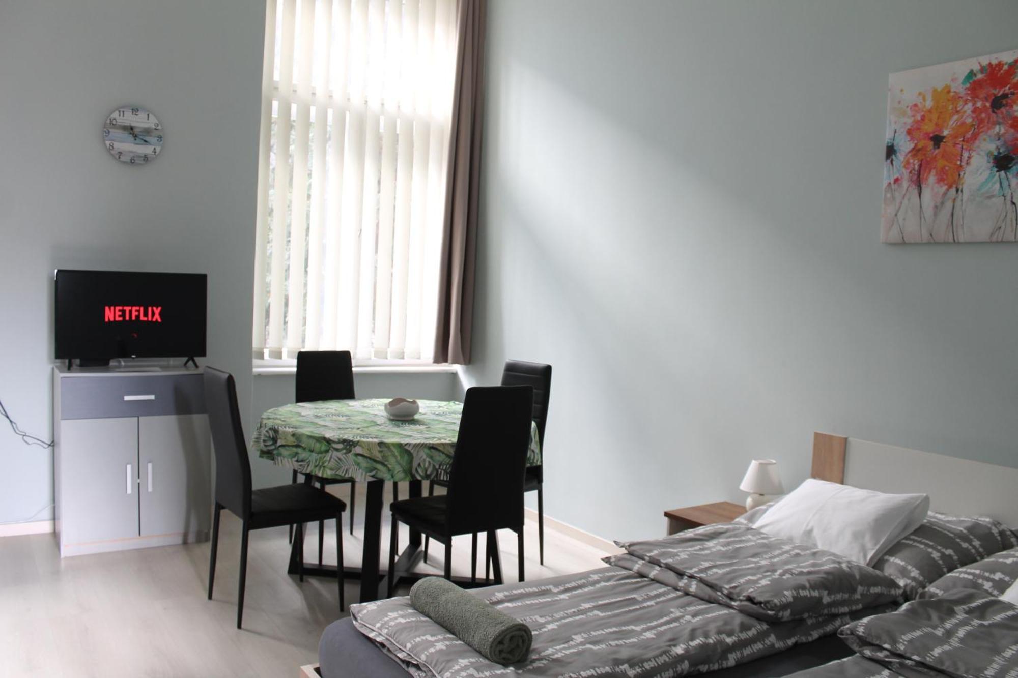 Dolce Vita Apartman Debreţin Exterior foto